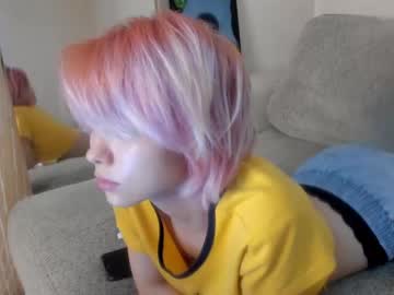 Naked cam girl karinalin18 image #3655338