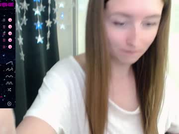 Naked cam girl kailaroset image #1732034