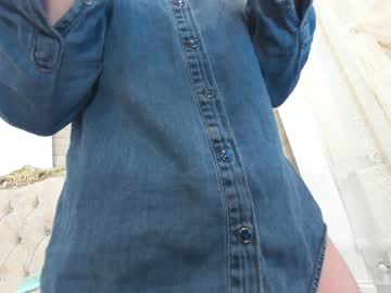 Naked cam girl ehotlovea image #3389109