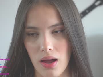 Naked cam girl venezolanacute image #1980437