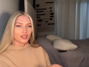 Naked cam girl thezabrina image #2585227