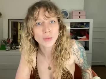 naughtynatalieb naked cam