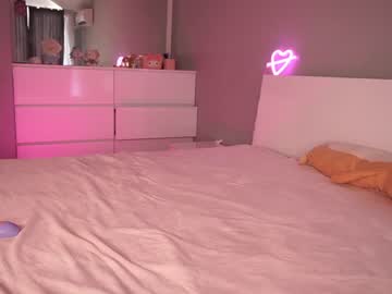 Naked cam girl bunnybonn1e image #2106276
