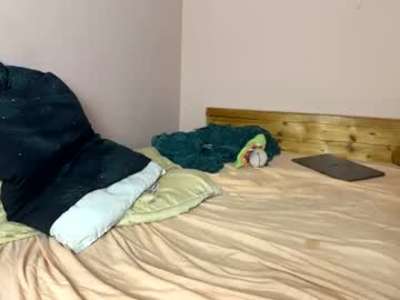 Naked cam couple chloe_adam69 image #3480303