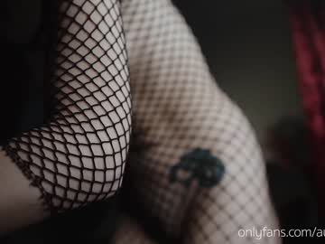 Naked cam girl auddicted image #605119