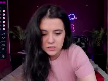 Naked cam girl sharlotte_gilbi image #2153665