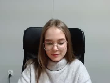 Naked cam girl violetta_kl image #1496108