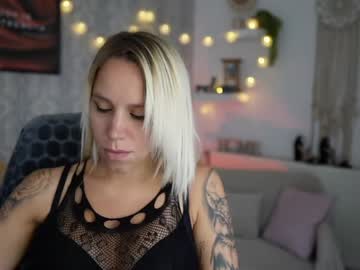 cherry__blond naked cam