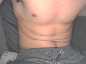 Naked cam man thatshyguy7 image #4018433