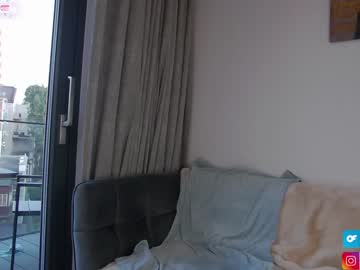 Naked cam girl ohmolli image #2553851