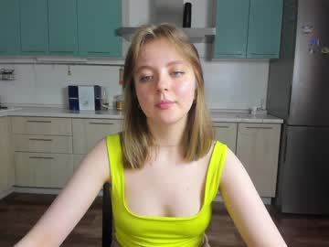 Naked cam girl 1_girl_ image #1517595
