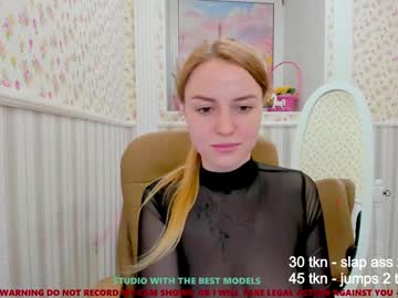 Naked cam girl erika_coy image #1475105