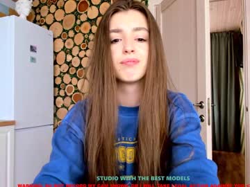 Naked cam girl coy_amina image #1265890