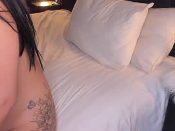 Naked cam girl lil_mayaa image #2543663