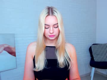 Naked cam girl 8a8y_nura image #1688940