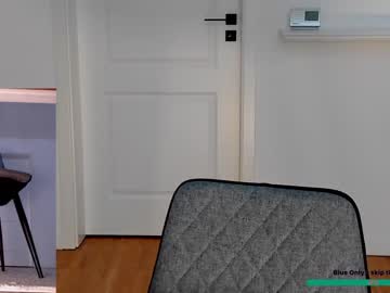 Naked cam girl wh4thefuck image #3902375