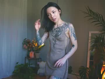 Naked cam girl sorenyu image #1485437