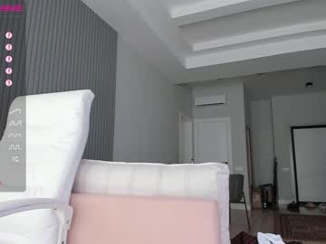Naked cam girl hee_jin image #2357049
