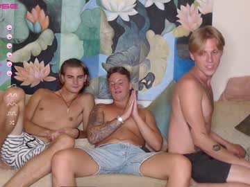Naked cam man crystal_of_emily image #3162353