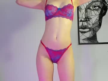Naked cam girl lucie_beltran image #3530471
