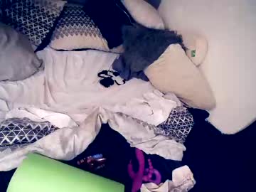 Naked cam couple itscandibtch6969 image #1202368