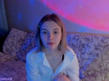 Naked cam girl melondama image #3120480