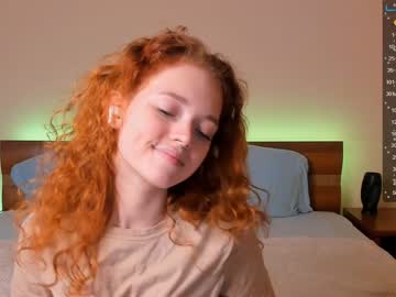 Naked cam girl olivia_garden image #2451106