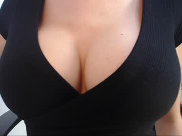 Naked cam girl eat_mee_out image #2187980