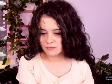 Naked cam girl sharlotte_gilbi image #2232676