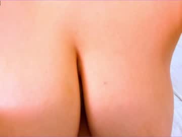 Naked cam girl akura_01 image #1120390