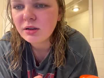 kinkygrace23 naked cam