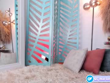 Naked cam girl mariannacruzz image #2534872