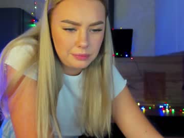 Naked cam girl 8a8y_nura image #778291