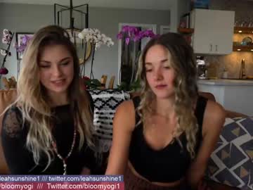 Naked cam girl bloomyogi image #1311866