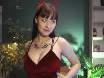 Naked cam girl ella_knockers_xl image #1401932