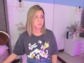 Naked cam girl eva_martinez_ image #416363
