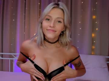 Naked cam girl annbarby image #2445160
