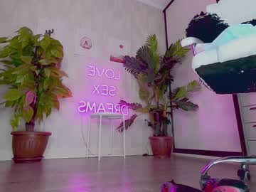 Naked cam girl hi_teika image #2472731