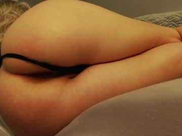 Naked cam girl 11name11my11shy11 image #1111014