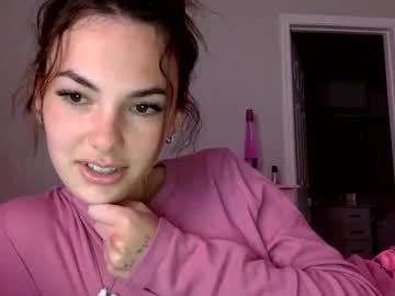 Naked cam girl emmaa_xo image #4073028