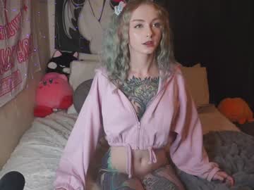 Naked cam girl yogendub image #913153