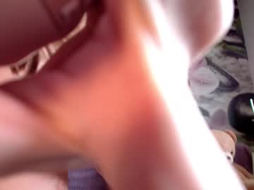 Naked cam girl jennycutey image #2364222