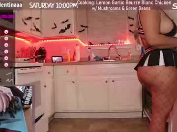 Naked cam girl milavalentinax image #2972385