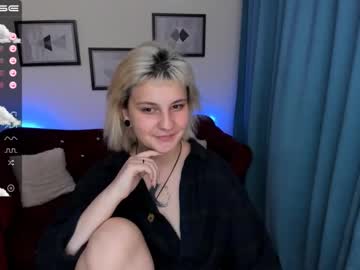 Naked cam girl yolandi_toit image #2283389