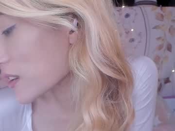 Naked cam girl kemii image #2212791