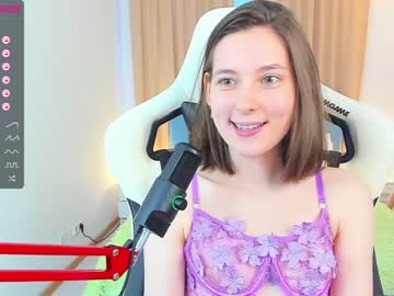 Naked cam girl beckymartens image #2040137