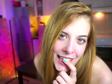 Naked cam girl juicyandthepussyblvd image #408620
