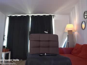 Naked cam girl queen_leylla image #1121998