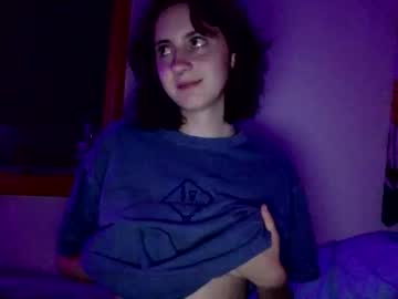 Naked cam girl gonnanuut image #2493155