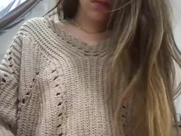 Naked cam girl saltydog4437 image #3978215